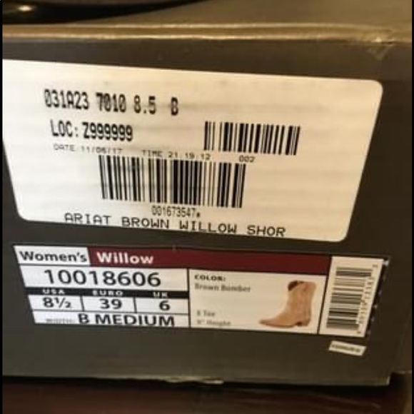 Ariat Brown Willow Short Boot - Picture 4 of 4